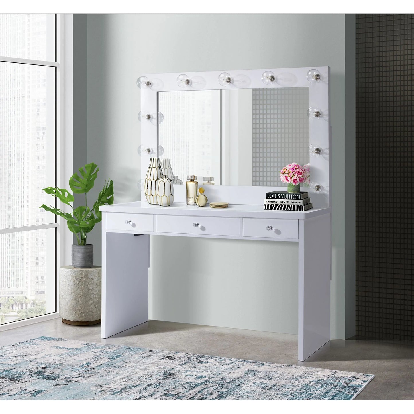 ARIANA VANITY WHITE