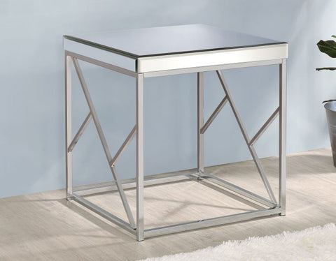Evelyn End Table